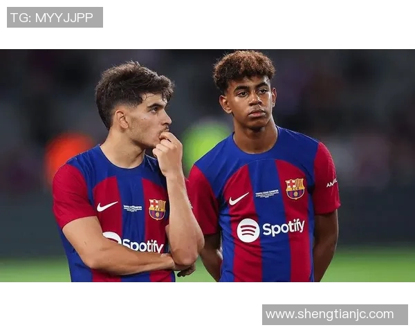 比达尔重返西班牙联赛,加盟瓦伦西亚迎战前东家巴萨 比达尔重返西班牙联赛,加盟瓦伦西亚迎战前东家巴萨