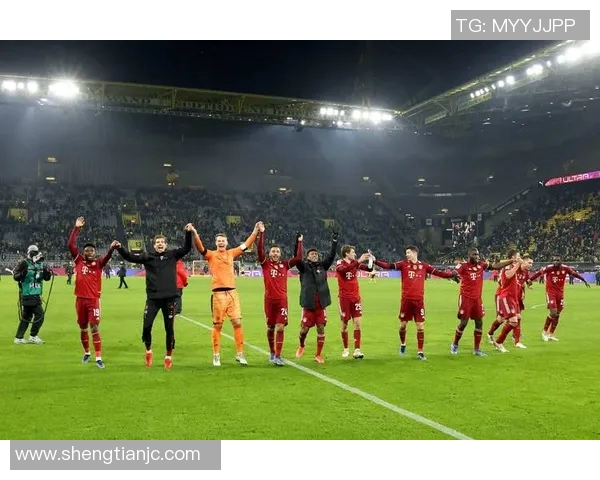 德甲榜首之争：拜仁慕尼黑领先多特蒙德，谁能夺得冠军？