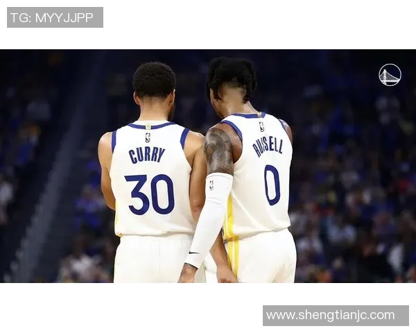 勇士客场击败快船，取得八连胜，勇士王朝再现辉煌