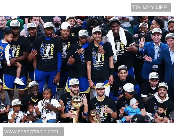 英超联赛将推出新赛季海报，力求激发球迷热情